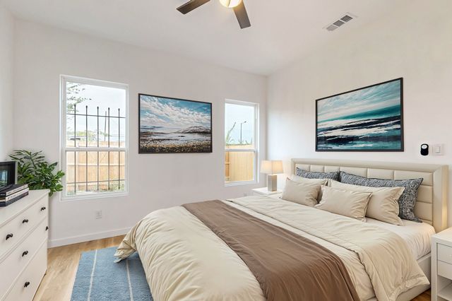 5223 Colonial Avenue, Dallas, TX 75215