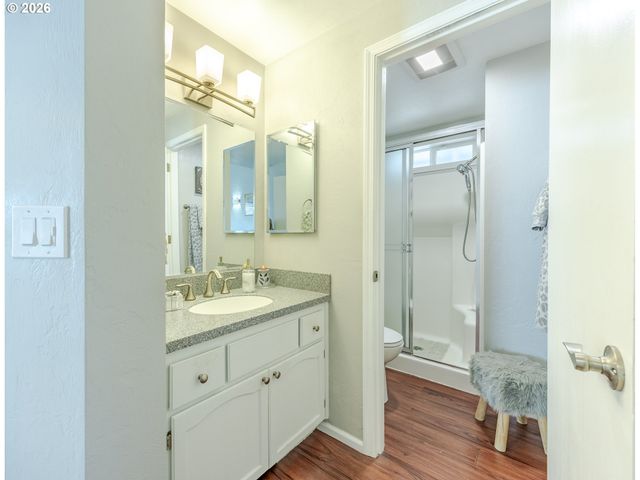 4943 PARSONS Ave, Eugene, OR 97402