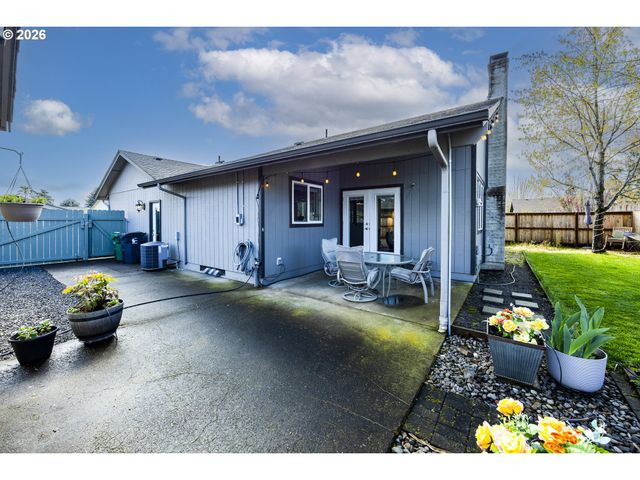 4943 PARSONS Ave, Eugene, OR 97402