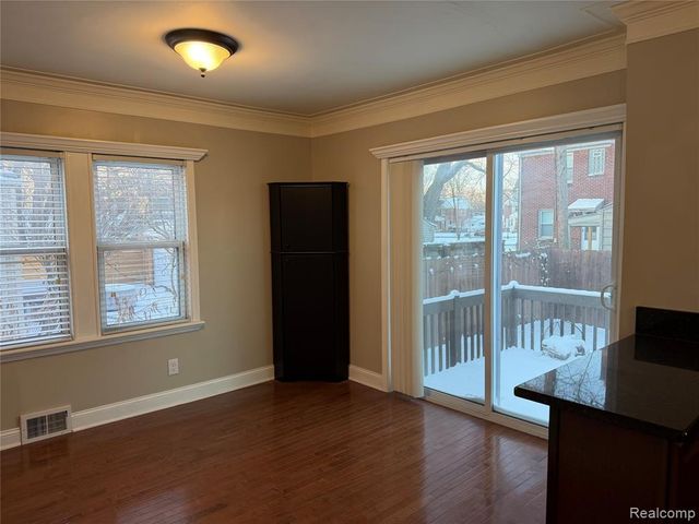 1507 E 5th Street, Royal Oak, MI 48067