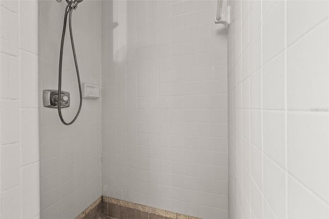 822 NW 107TH TERRACE, Gainesville, FL 32606