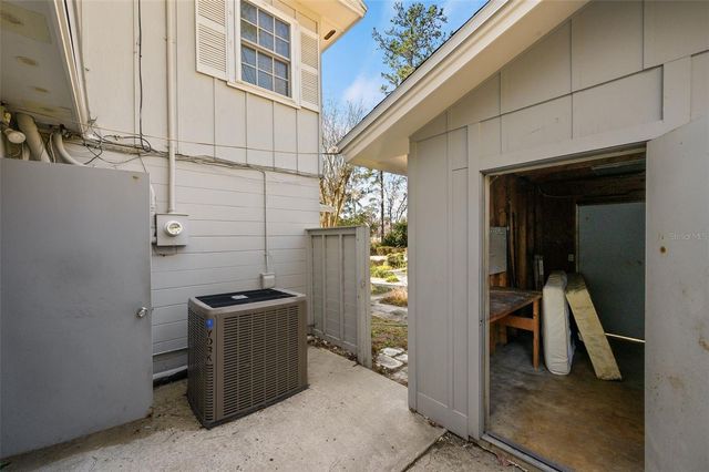 822 NW 107TH TERRACE, Gainesville, FL 32606