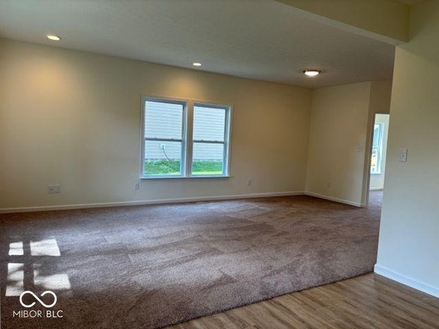 3785 Windstar Way, Columbus, IN 47203