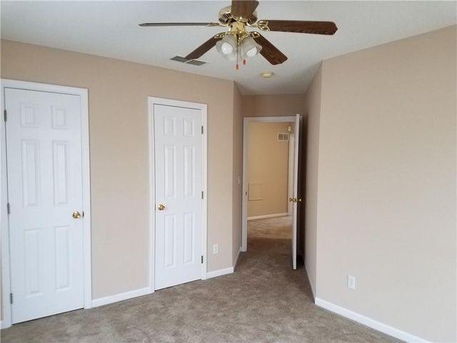 3936 Highland Avenue, Kansas City, MO 64110