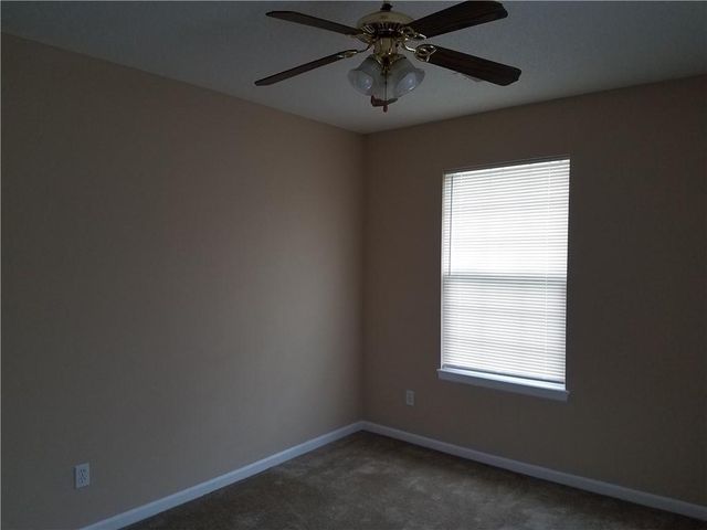 3936 Highland Avenue, Kansas City, MO 64110