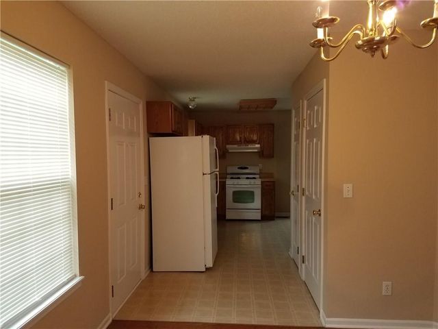 3936 Highland Avenue, Kansas City, MO 64110