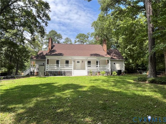 315 Bunker Ln, Sandston, VA 23150