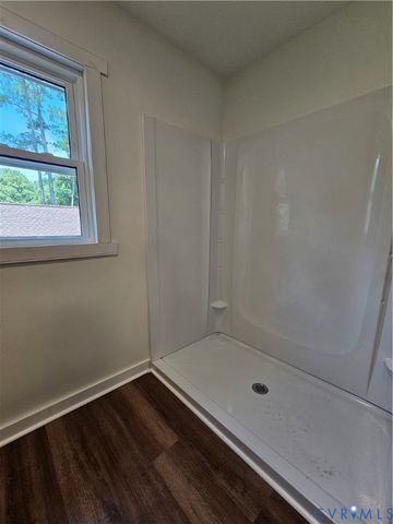 315 Bunker Ln, Sandston, VA 23150
