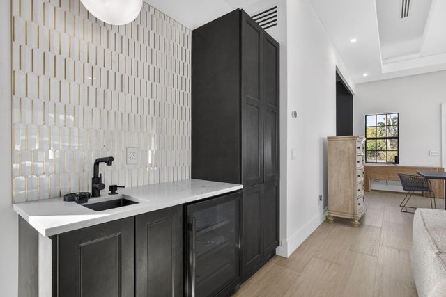 2940 Cessna Way, Wellington, FL 33414