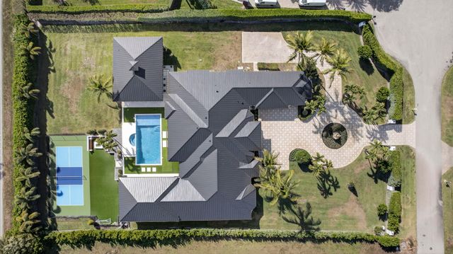 2940 Cessna Way, Wellington, FL 33414