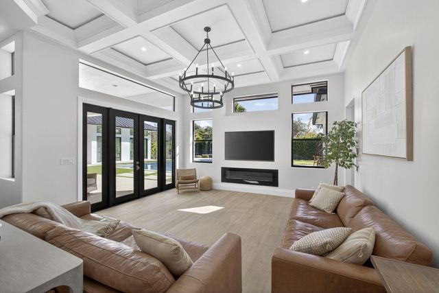 2940 Cessna Way, Wellington, FL 33414