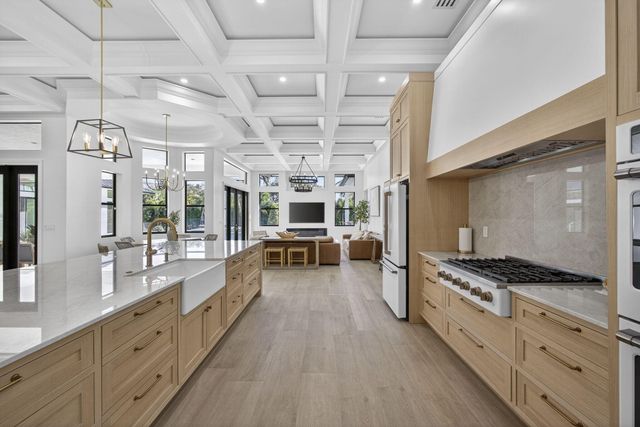 2940 Cessna Way, Wellington, FL 33414