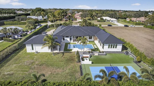 2940 Cessna Way, Wellington, FL 33414