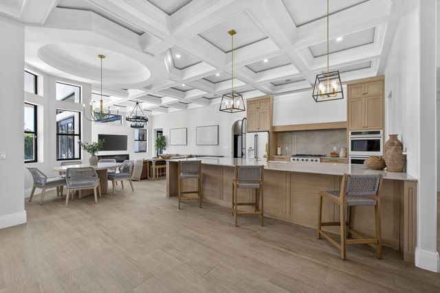 2940 Cessna Way, Wellington, FL 33414