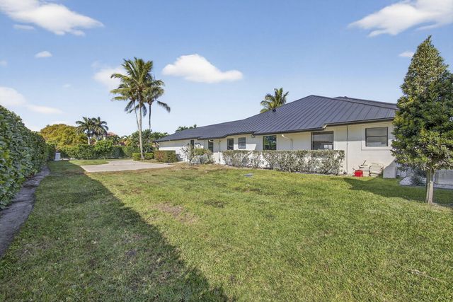 2940 Cessna Way, Wellington, FL 33414