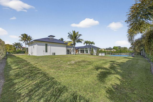 2940 Cessna Way, Wellington, FL 33414