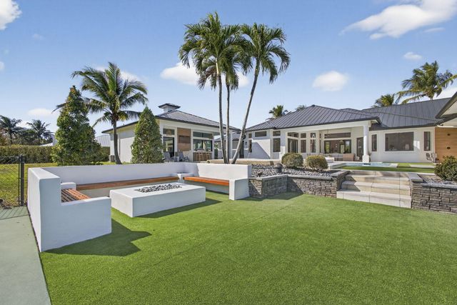 2940 Cessna Way, Wellington, FL 33414