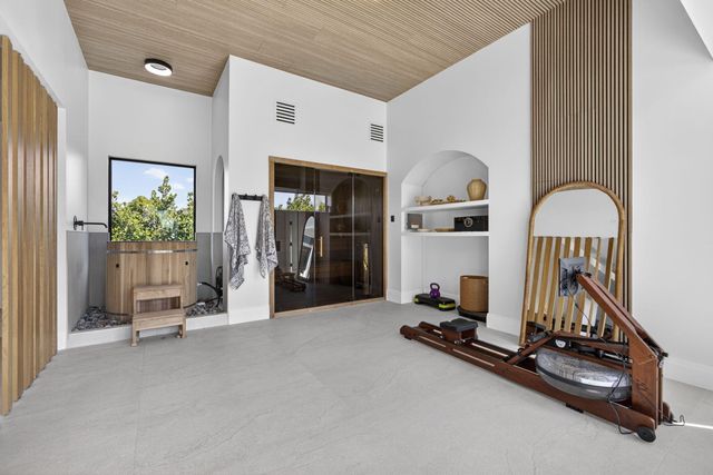 2940 Cessna Way, Wellington, FL 33414