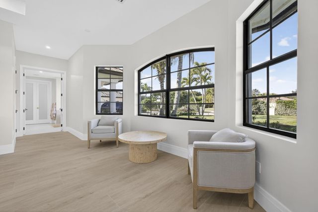 2940 Cessna Way, Wellington, FL 33414