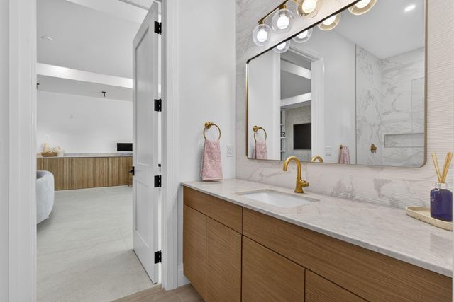 2940 Cessna Way, Wellington, FL 33414