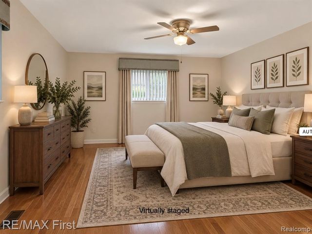 3856 Estates Drive, Troy, MI 48084