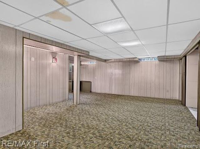 3856 Estates Drive, Troy, MI 48084