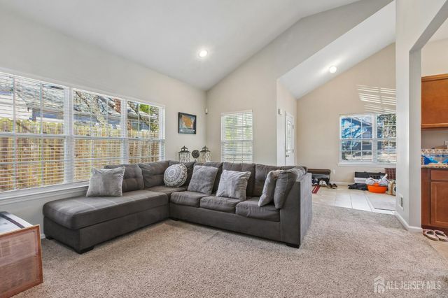 3 Newark Avenue, Spotswood, NJ 08884