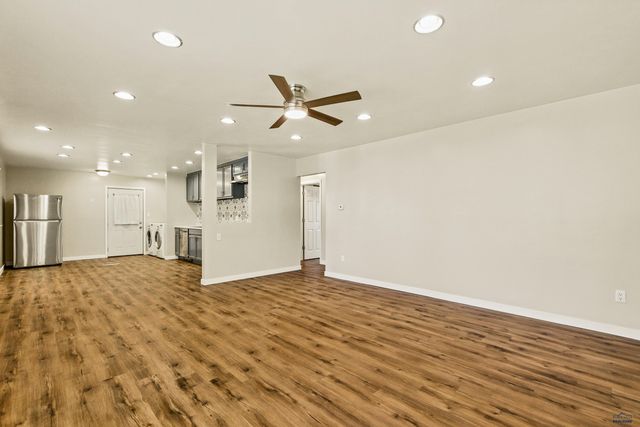 1004 RACINE, Rapid City, SD 57701