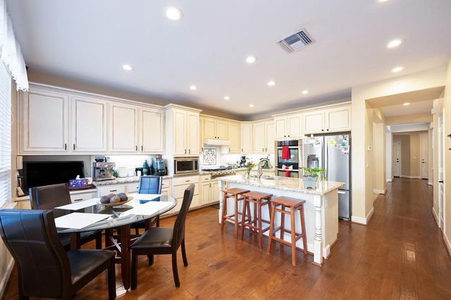 211 Tarquina Ct, El Dorado Hills, CA 95762