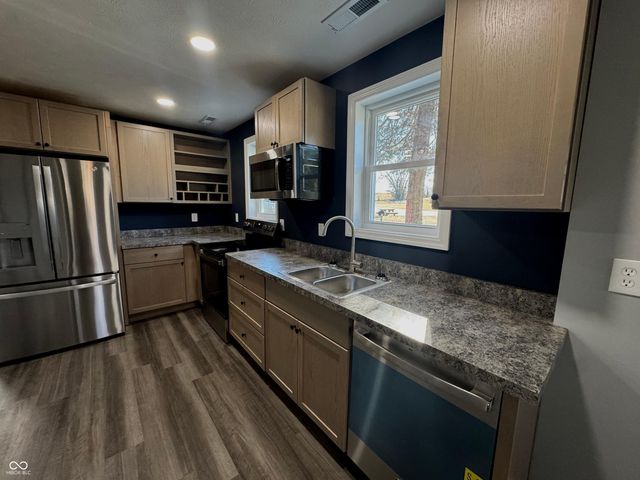 9278 S Geneva Road, Flat Rock, IN 47234