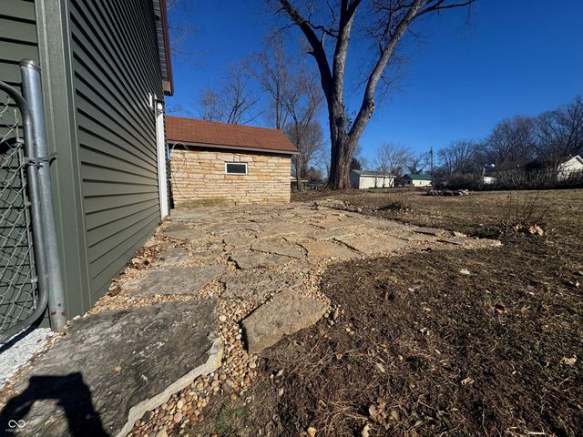 9278 S Geneva Road, Flat Rock, IN 47234