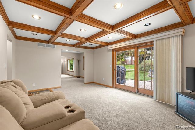 25423 Skye Drive, Farmington Hills, MI 48336