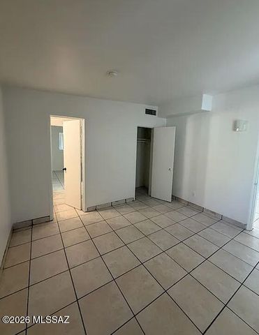 419 E Alturas Street, Tucson, AZ 85705