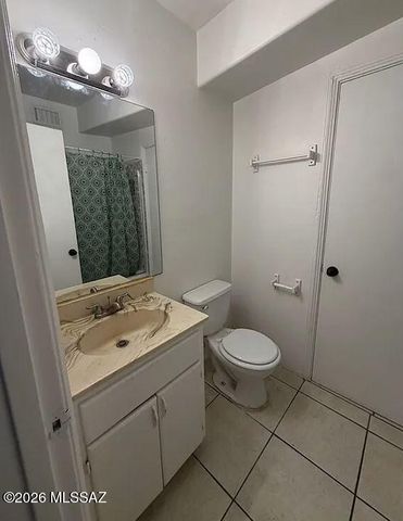 419 E Alturas Street, Tucson, AZ 85705