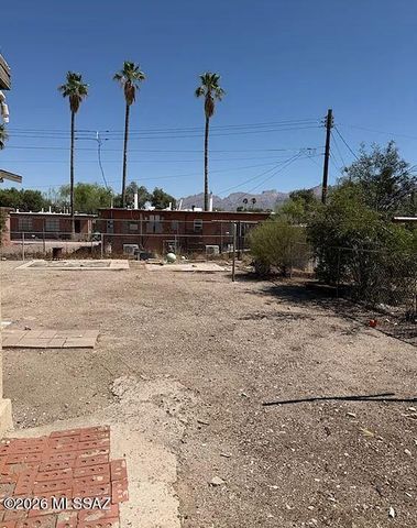 419 E Alturas Street, Tucson, AZ 85705
