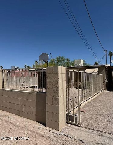 419 E Alturas Street, Tucson, AZ 85705