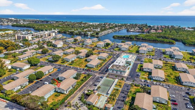 480 Horizons 205, Boynton Beach, FL 33435