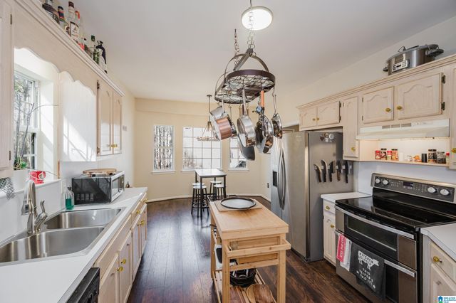 640 MATADOR DRIVE, Chelsea, AL 35043