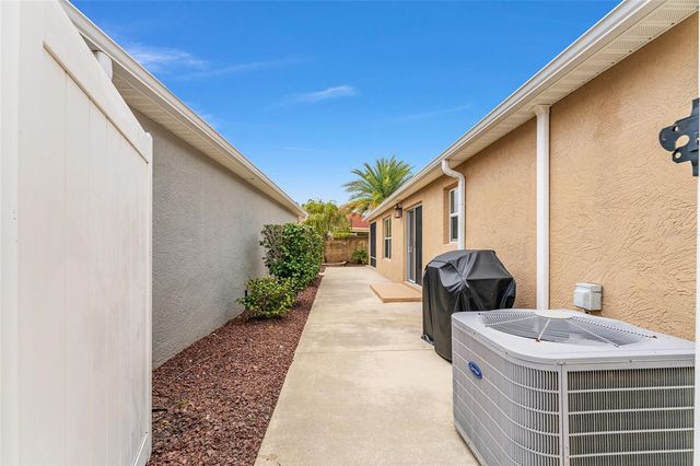 2085 IRONTON PLACE, The Villages, FL 32163