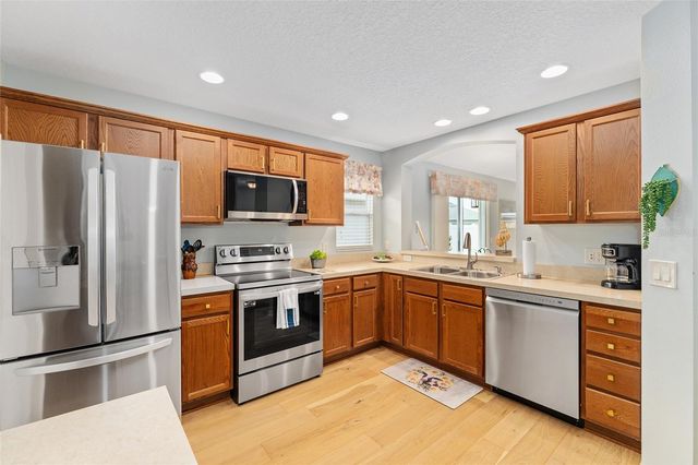 2085 IRONTON PLACE, The Villages, FL 32163