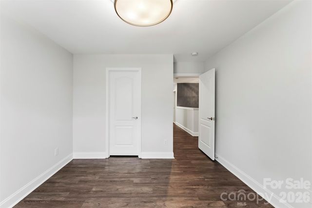 1318 Poppy Way, Matthews, NC 28104