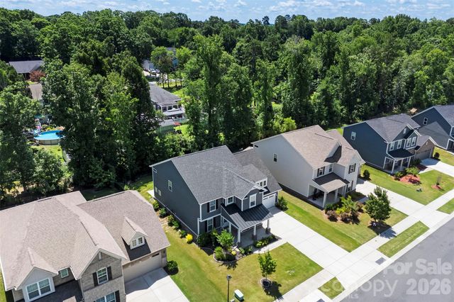 1318 Poppy Way, Matthews, NC 28104