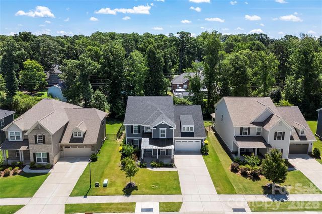 1318 Poppy Way, Matthews, NC 28104