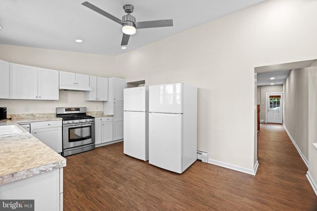 235 HERMITAGE ST, Philadelphia, PA 19127