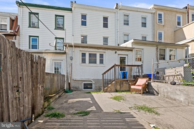 235 HERMITAGE ST, Philadelphia, PA 19127
