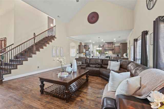3237 Le Manns Street, Midlothian, TX 76065