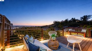 7301 Hillmont Dr, Oakland, CA 94605