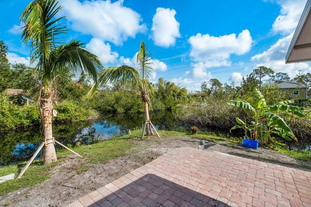 9080 CALOOSA DRIVE, Venice, FL 34293