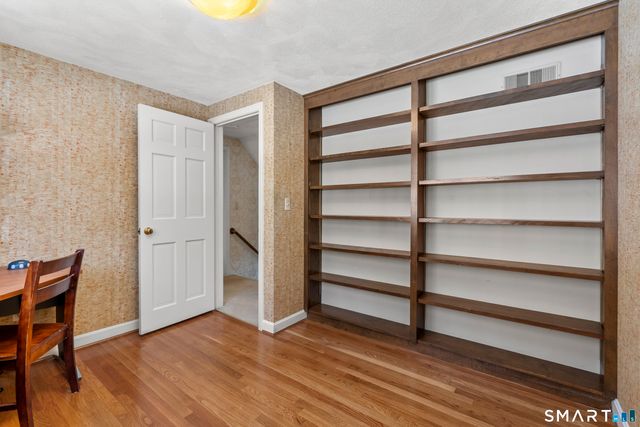 60 Berwyn Road, West Hartford, CT 06107