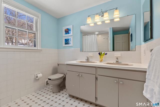 60 Berwyn Road, West Hartford, CT 06107